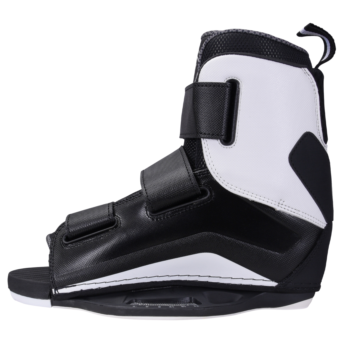 Formula Binding: black/white wakeboard boot, side view, straps & universal mounting.